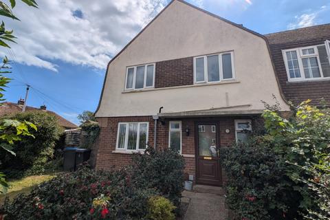 3 bedroom end of terrace house to rent, Diana Gardens, Deal, Kent, CT14