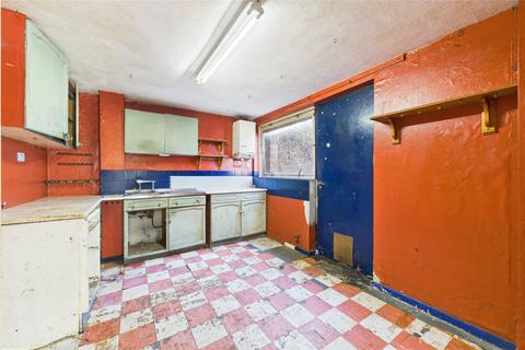 3 bedroom terraced house for sale, Bracklesham Close, Farnborough, Hampshire, GU14