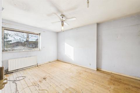 3 bedroom terraced house for sale, Bracklesham Close, Farnborough, Hampshire, GU14