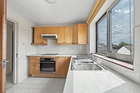 2 bedroom apartment to rent, Cherwell Court, Cambridge, Cambridgeshire
