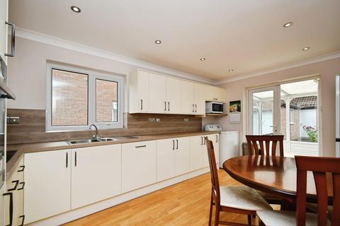 2 bedroom semi-detached bungalow for sale, Druids Meadow, Boroughbridge