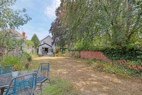 3 bedroom detached house for sale, Ray Park Avenue, Maidenhead, SL6