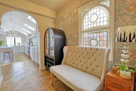 3 bedroom detached house for sale, Ray Park Avenue, Maidenhead, SL6
