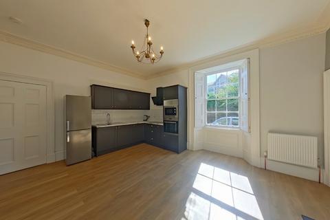 2 bedroom flat to rent, Forth Place, Riverside, Stirling, FK8