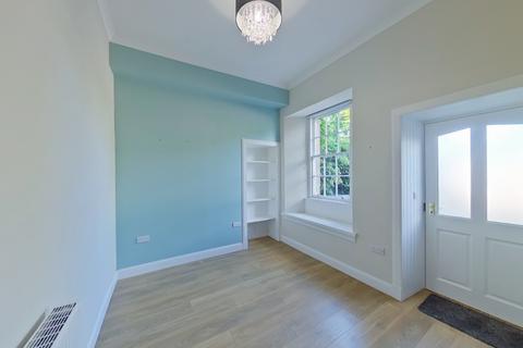 2 bedroom flat to rent, Forth Place, Riverside, Stirling, FK8