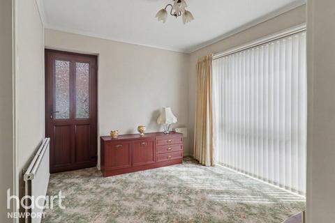 4 bedroom detached bungalow for sale, Telford Close, Newport