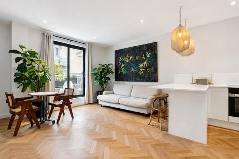 1 bedroom flat to rent, Inver Court, Inverness Terrace, London W2