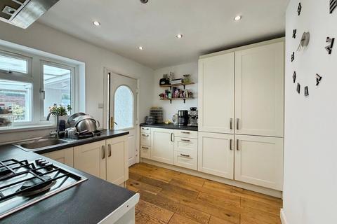 2 bedroom semi-detached bungalow for sale, Gaydon Road, Bishops Itchington, Southam