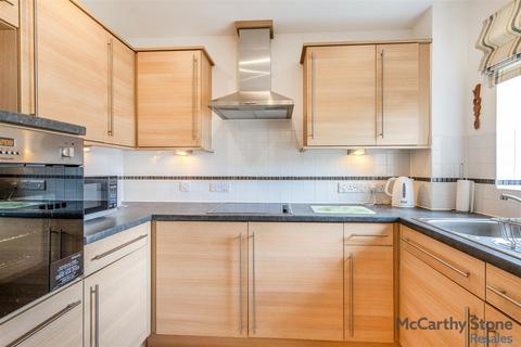1 bedroom flat for sale, Bailey Court, New Writtle Street, Chelmsford