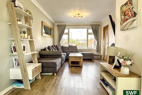 3 bedroom semi-detached house for sale, Ackleton Gardens, Bradmore, Wolverhampton