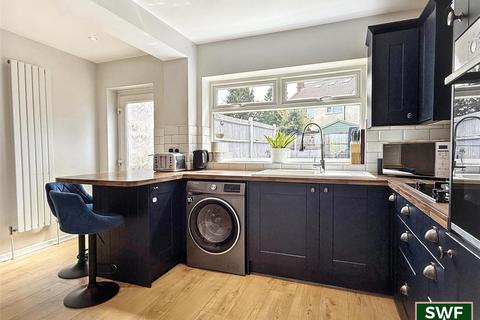 3 bedroom semi-detached house for sale, Ackleton Gardens, Bradmore, Wolverhampton