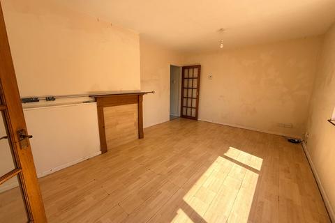 4 bedroom semi-detached house for sale, The Dell, Stevenage, SG1