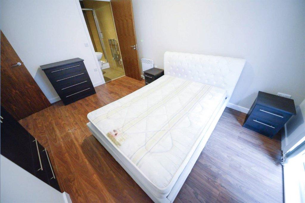 Apartment in Manchester, City Centre - More