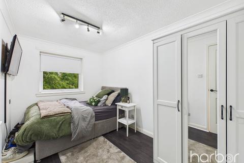 undefined, Elmslie Court, Baillieston, Glasgow, City of Glasgow, G69 7NZ