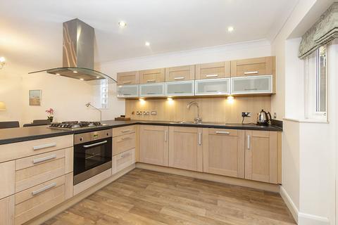 2 bedroom apartment to rent, Limetree Court, York, YO30