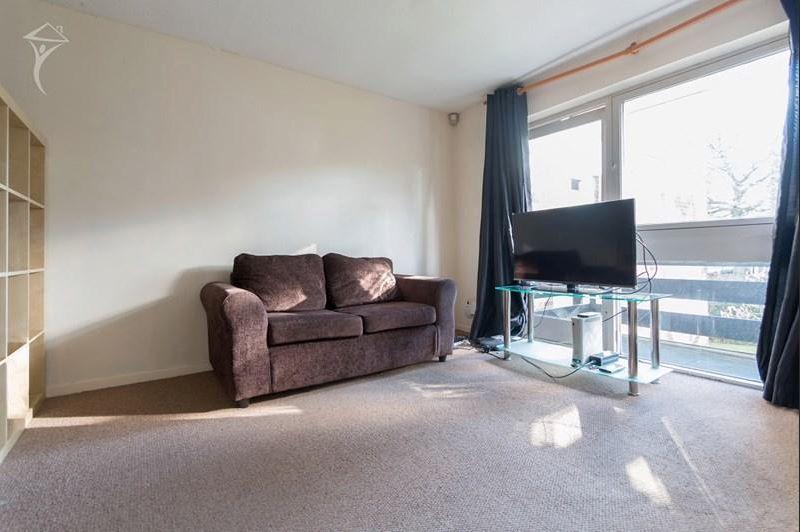 Apartment in Birmingham, West Midlands - View 3