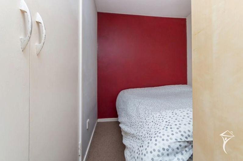 Apartment in Birmingham, West Midlands - View 4