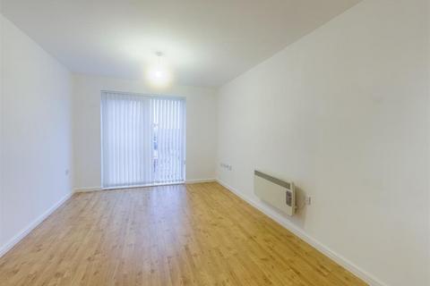 2 bedroom flat to rent, Hartley Court, Stoke-on-Trent,