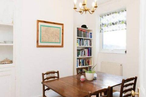 3 bedroom house to rent, Mackintosh Place, CARDIFF