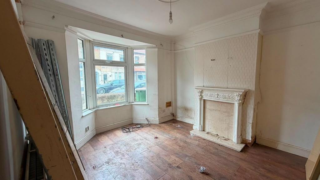 Living room, fireplace