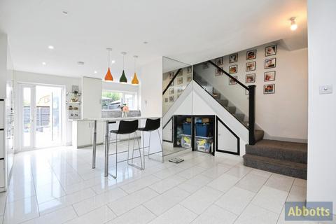 4 bedroom semi-detached house for sale, Steeplefield, Leigh-on-Sea, Essex, SS9
