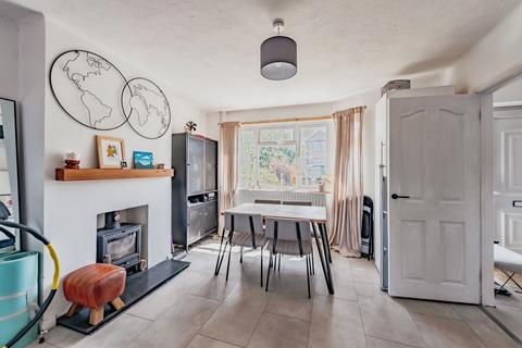 3 bedroom semi-detached house for sale, Park Avenue, Redhill