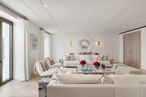 4 bedroom apartment for sale, Holland Park Gate, 257 Kensington High Street, London, W8