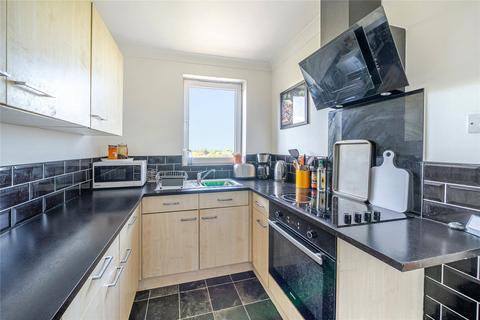 1 bedroom flat for sale, Porchester Mead, Beckenham