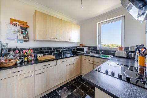 1 bedroom flat for sale, Porchester Mead, Beckenham