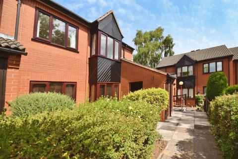2 bedroom retirement property for sale, Albion Street, Oadby, Leicester
