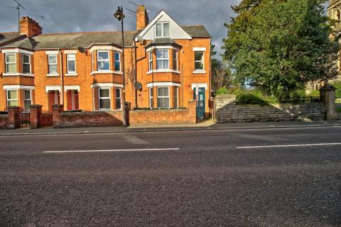 1 bedroom in a house share to rent, 99 Port Street, Flat 1, Evesham