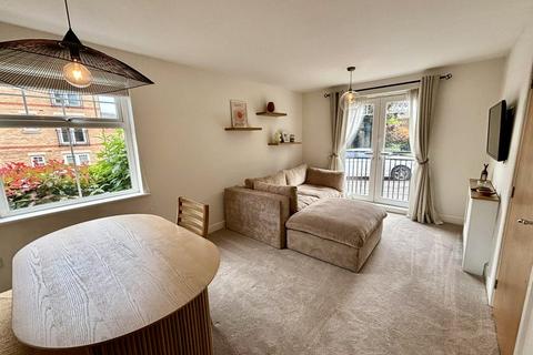 2 bedroom flat for sale, Oxclose Park Gardens, Halfway, Sheffield, S20