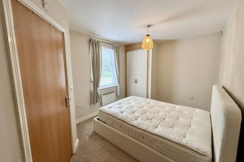 2 bedroom flat for sale, Oxclose Park Gardens, Halfway, Sheffield, S20