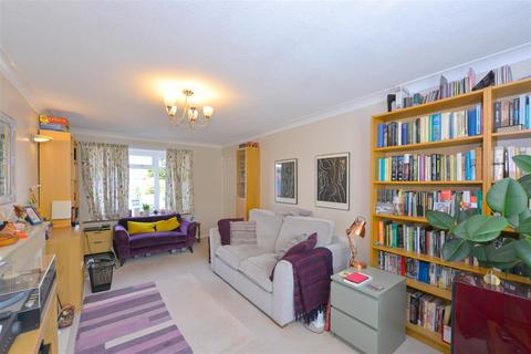 3 bedroom semi-detached house for sale, Regents Drive, Severn Meadows, Castlefields, Shrewsbury