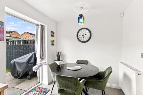 4 bedroom townhouse for sale, Beech Tree Mews, Batley