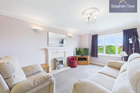 2 bedroom flat for sale, Windsor Court, Poulton-Le-Fylde FY6