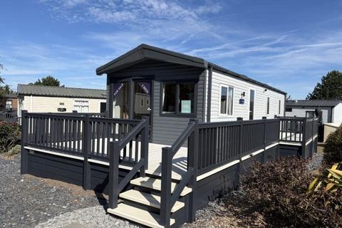 2 bedroom static caravan for sale, Conwy North Wales