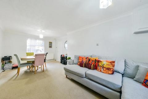 2 bedroom end of terrace house for sale, Fallowfield, Stevenage