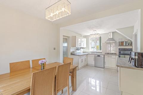 3 bedroom semi-detached house for sale, Lawford Road, Leicester, LE2