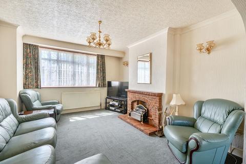3 bedroom semi-detached house for sale, Elmstead Close, Epsom KT19