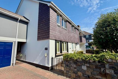 2 bedroom apartment for sale, Meirion Drive, Conwy