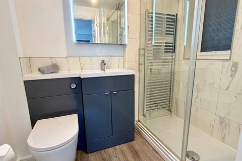 2 bedroom apartment for sale, Meirion Drive, Conwy
