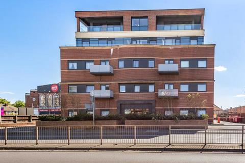 1 bedroom flat to rent, Bath Road, Slough, SL1