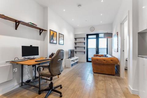 1 bedroom flat to rent, Bath Road, Slough, SL1