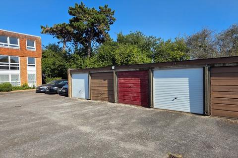 3 bedroom flat for sale, Kyoto Court, Bognor Regis PO21