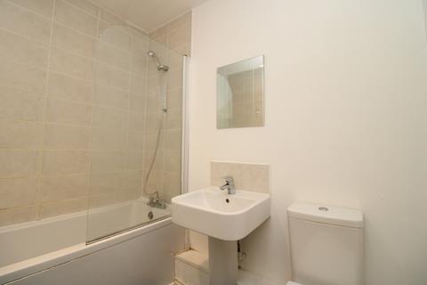2 bedroom apartment to rent, Douglas Court, Middlesbrough TS4