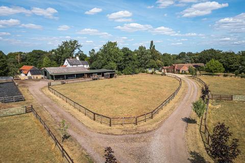 4 bedroom detached house for sale, Wonderful Detached Bungalow with Equestrian Facilities and 4.5 Acres in Wicklewood