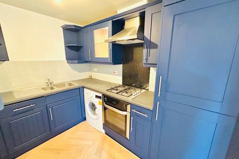 2 bedroom flat for sale, Crossland Mews, Lymm, WA13