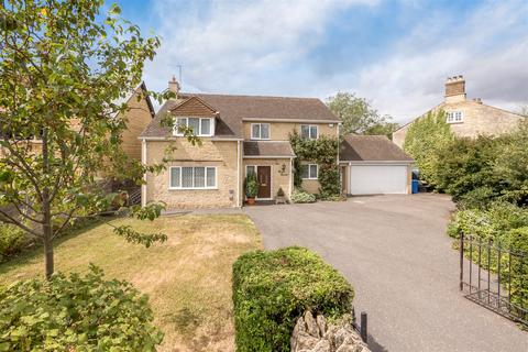 4 bedroom detached house for sale, Allens Lane, Upper Heyford