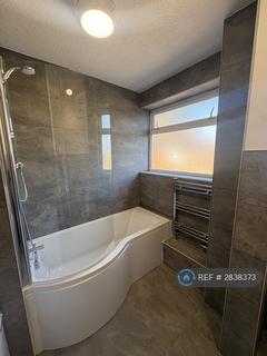 undefined, Croughton Court, Ellesmere Port, CH66
